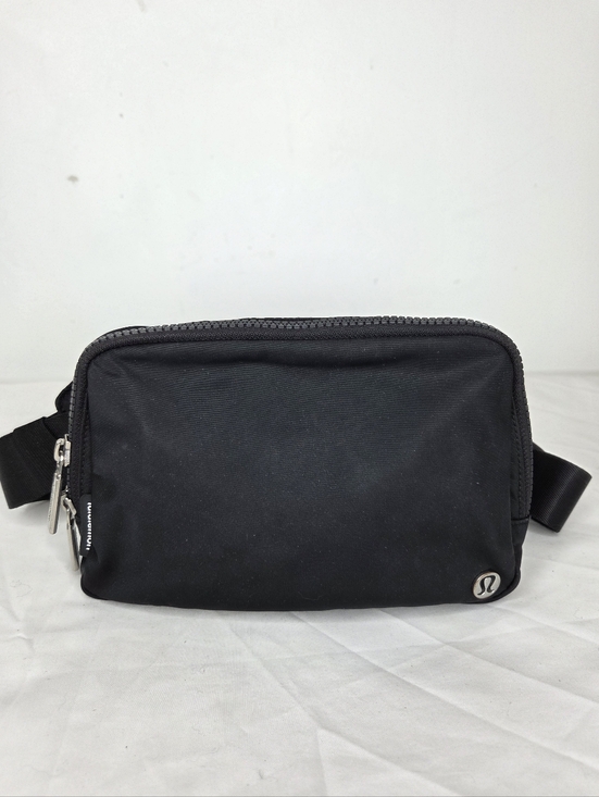 lululemon athletica Other - lululemon athletica OS Everywhere Belt Bag In Black Aprox 8"x6" Inch